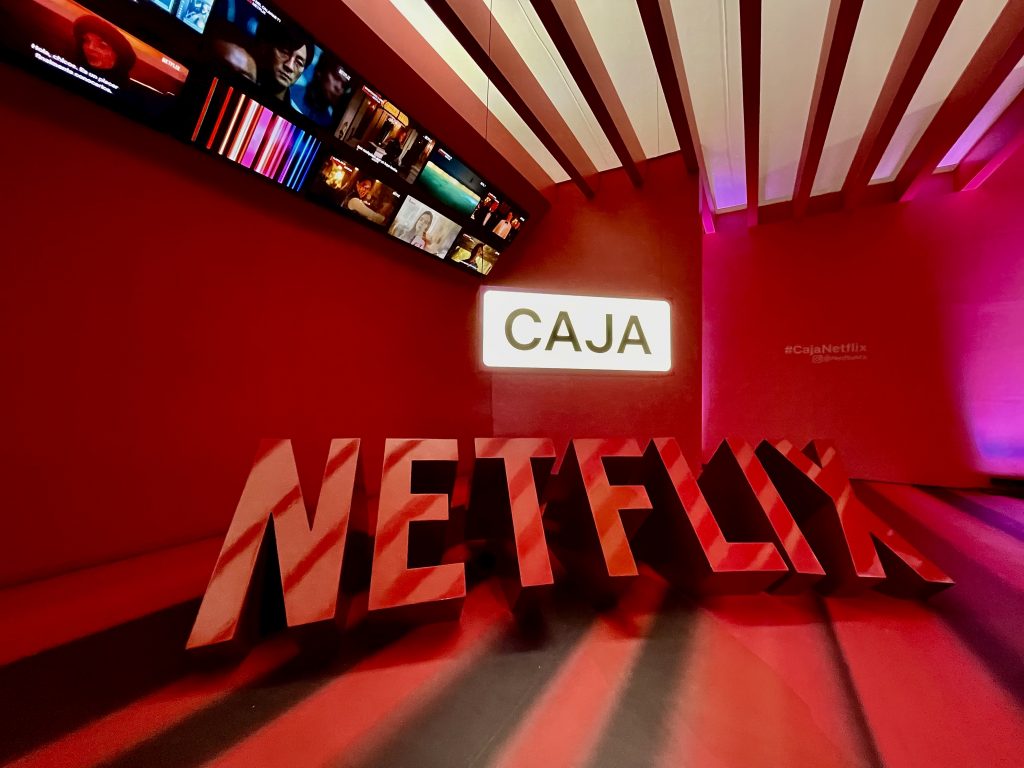 Caja Netflix set Guadalajara